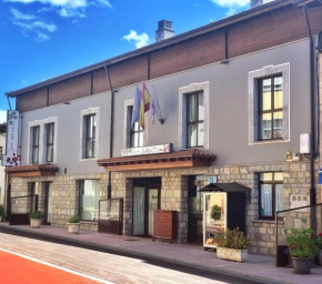 Hotels in Onís